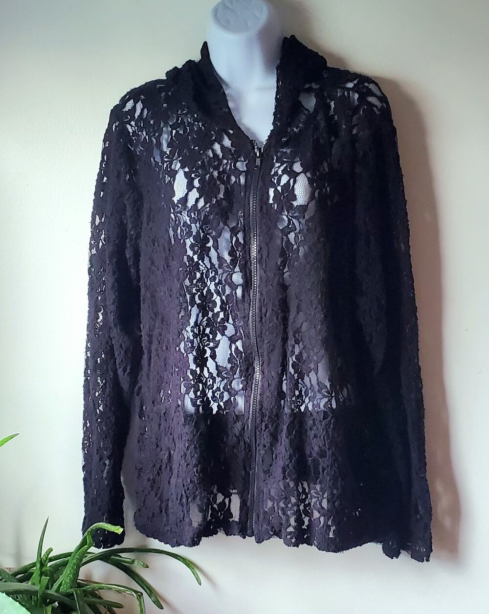The Pyramid Collective Long Sleeve Lace Zip Up Hoodie Womens Size 2X Goth Baddie